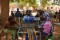 WB-1 jeunes fille en formation en tissage à Kaya